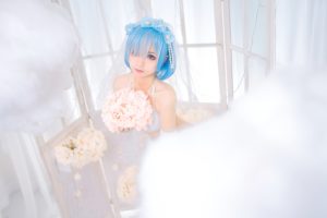 蠢沫沫雷姆花嫁cos作品图片集-一七天佳