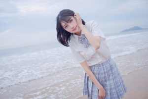 周叽是可爱兔兔日常海边JK作品-一七天佳
